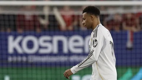 瓜迪奥拉续约曼城，马雷斯卡成潜在继任者